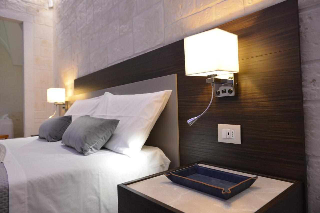 Suite Laurel Spa Con Idromassaggio Фазано Екстериор снимка