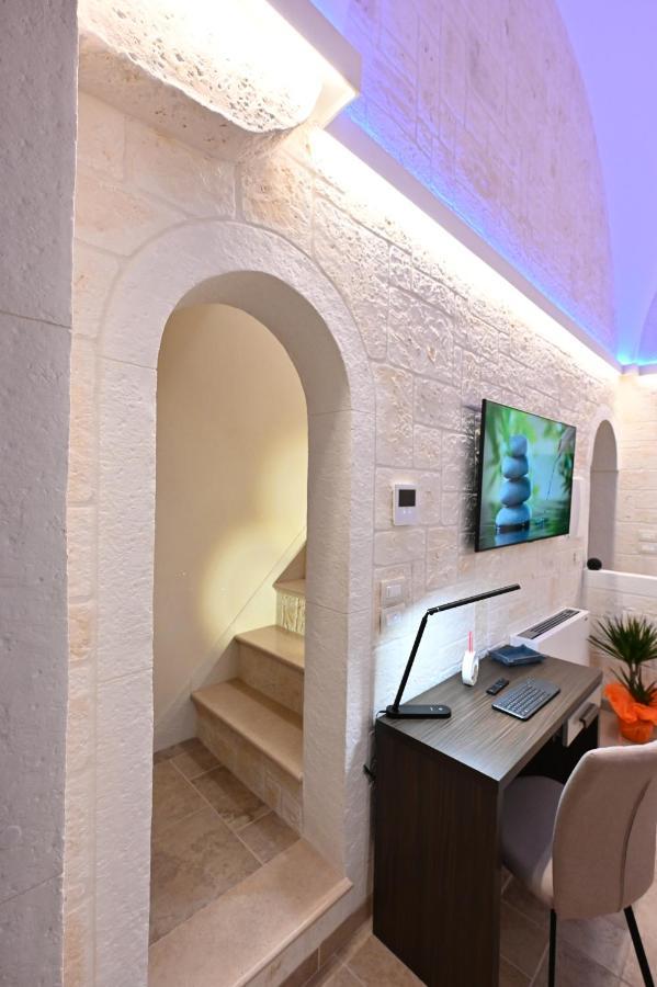 Suite Laurel Spa Con Idromassaggio Фазано Екстериор снимка