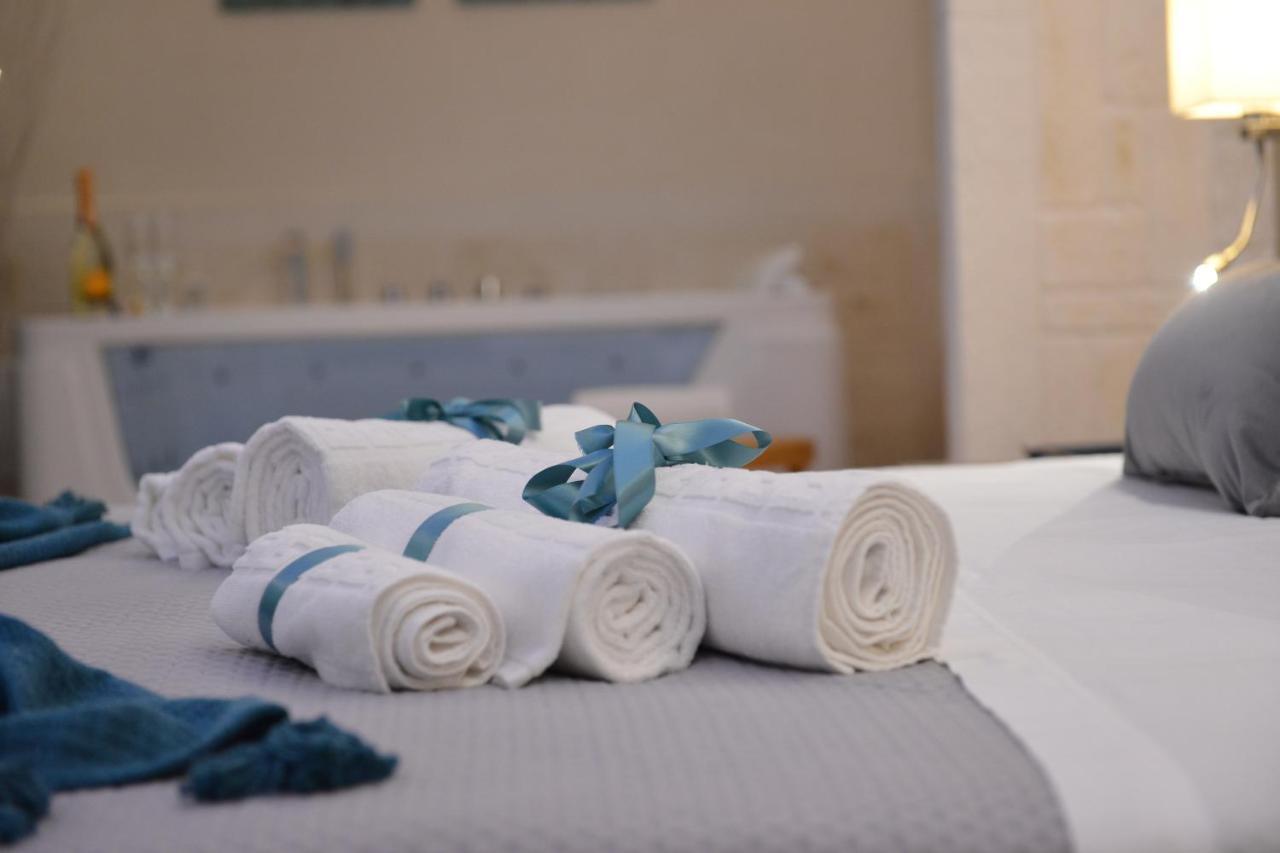 Suite Laurel Spa Con Idromassaggio Фазано Екстериор снимка
