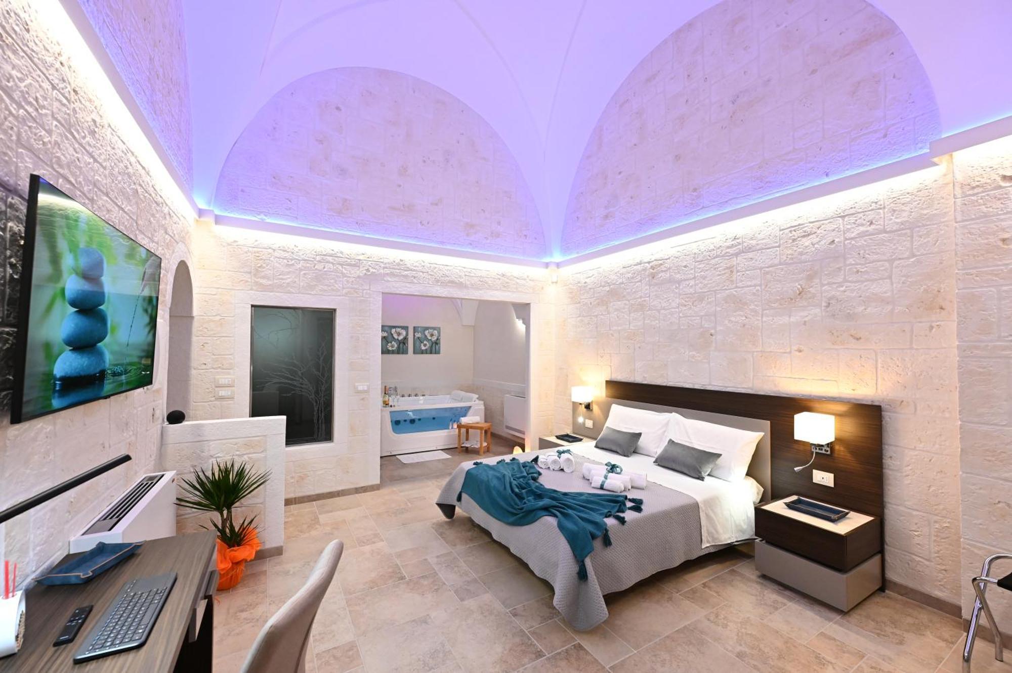 Suite Laurel Spa Con Idromassaggio Фазано Екстериор снимка